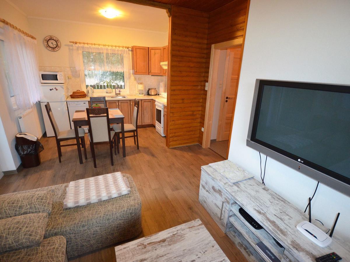 Modern Chalet In Ralsko Bohemian With Private Garden Villa Hvezdov Bagian luar foto